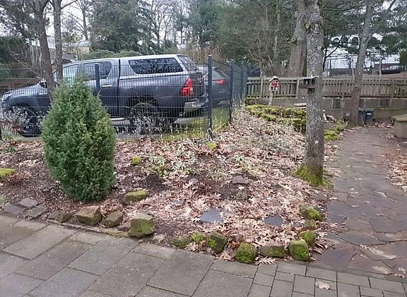 Unsere Begegnungsstätte nimmt Formen an Kaeferkarawane55.jpg