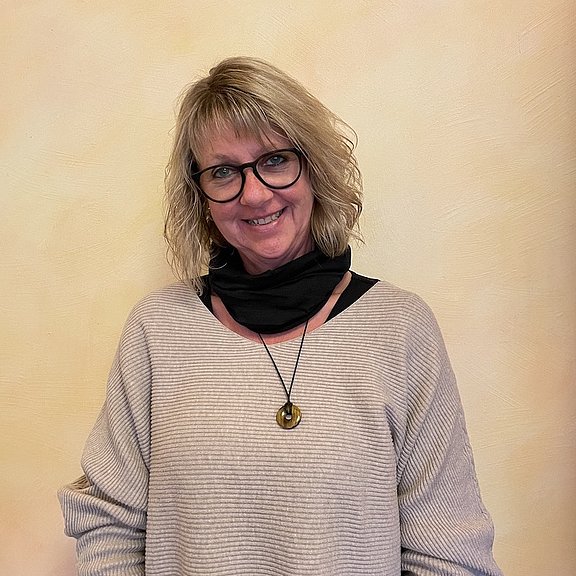 Petra_Schmidt-Nekes.jpg 
